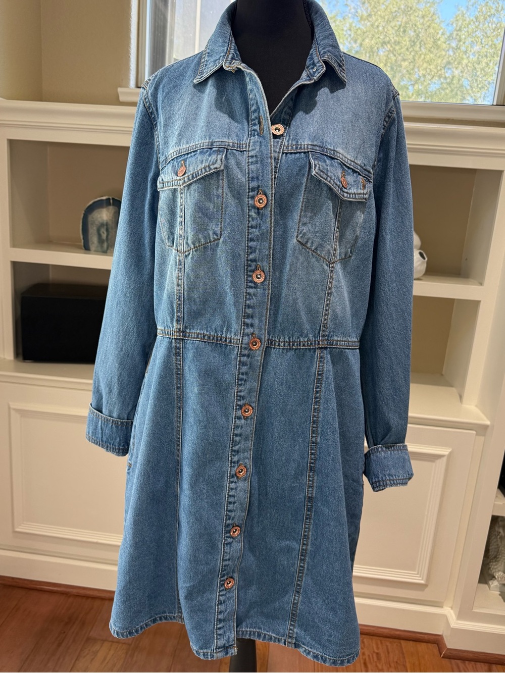 Frye Denim Button Front Dress LG 100% Cotton Medium Blue Knee Length w Pockets